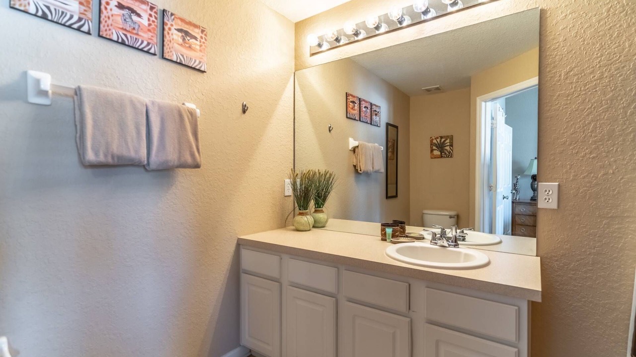 Photo of Bathroom in Windsor Hills