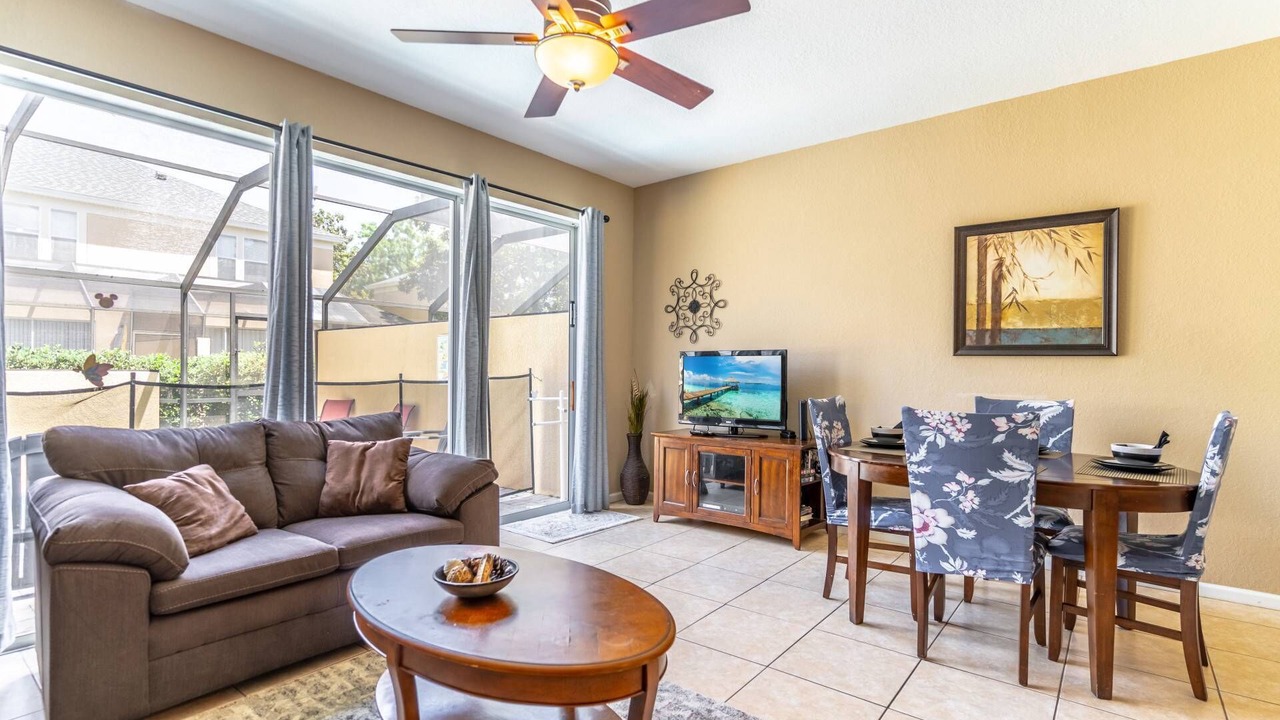 Photo of Outdoor in Windsor Hills