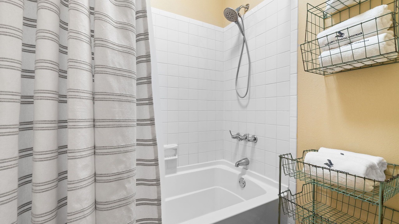 Photo of Bathroom in Ono Island