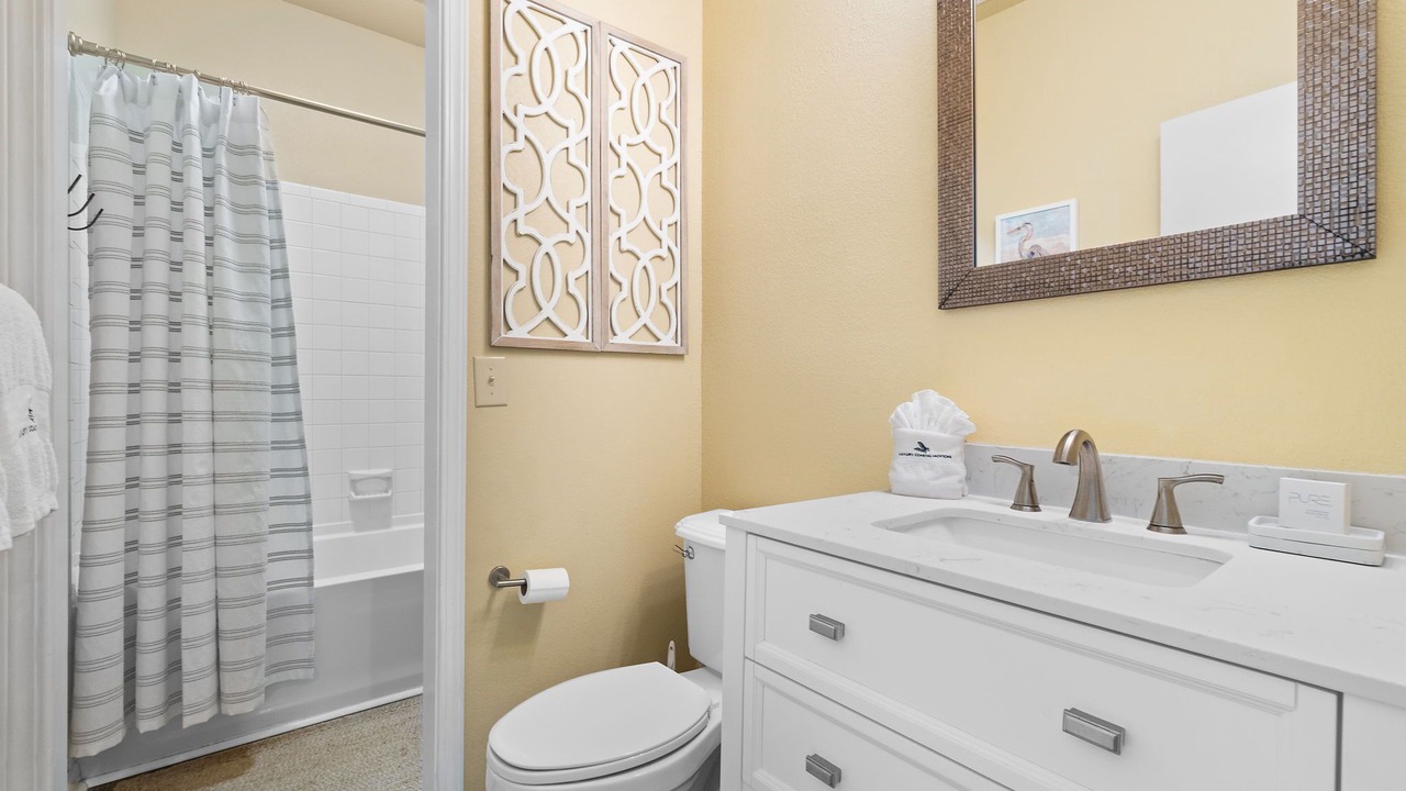Photo of Bathroom in Ono Island