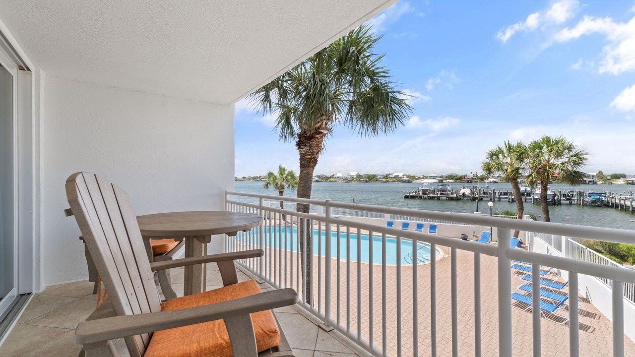 Photo of Patio Balcony in Ono Island