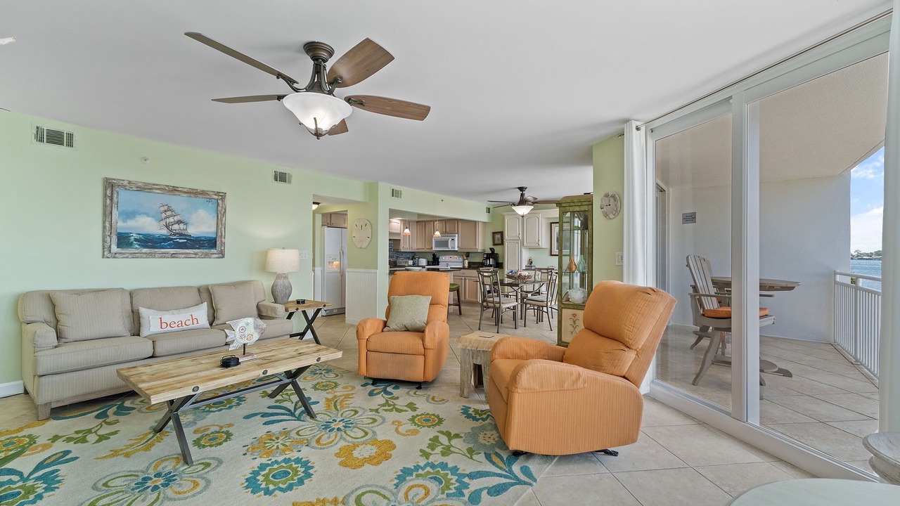Photo of Livingroom in Ono Island