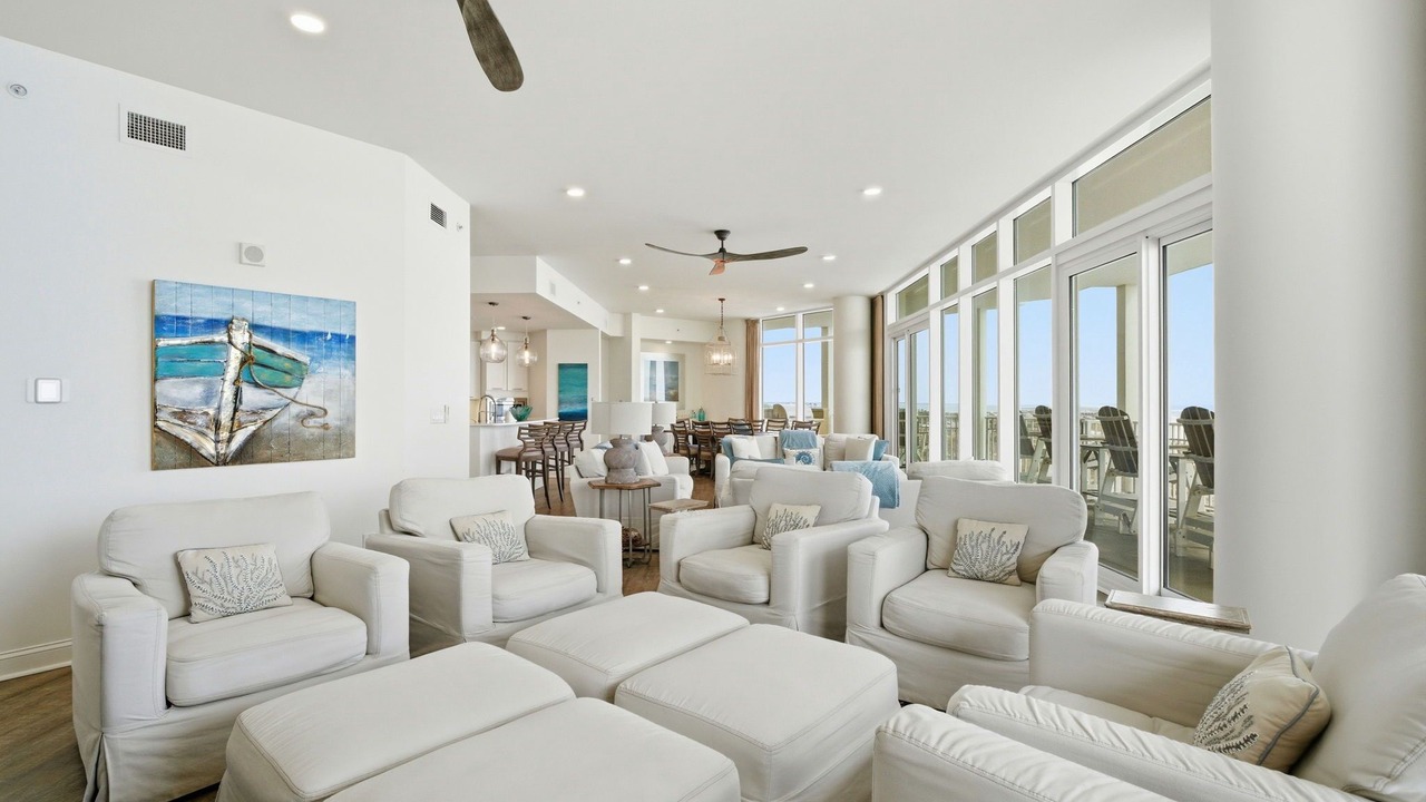 Photo of Livingroom in Ono Island