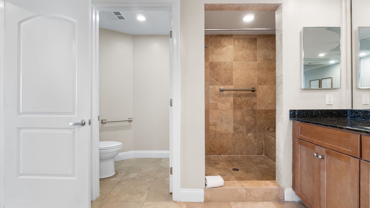 Photo of Bathroom in Ono Island