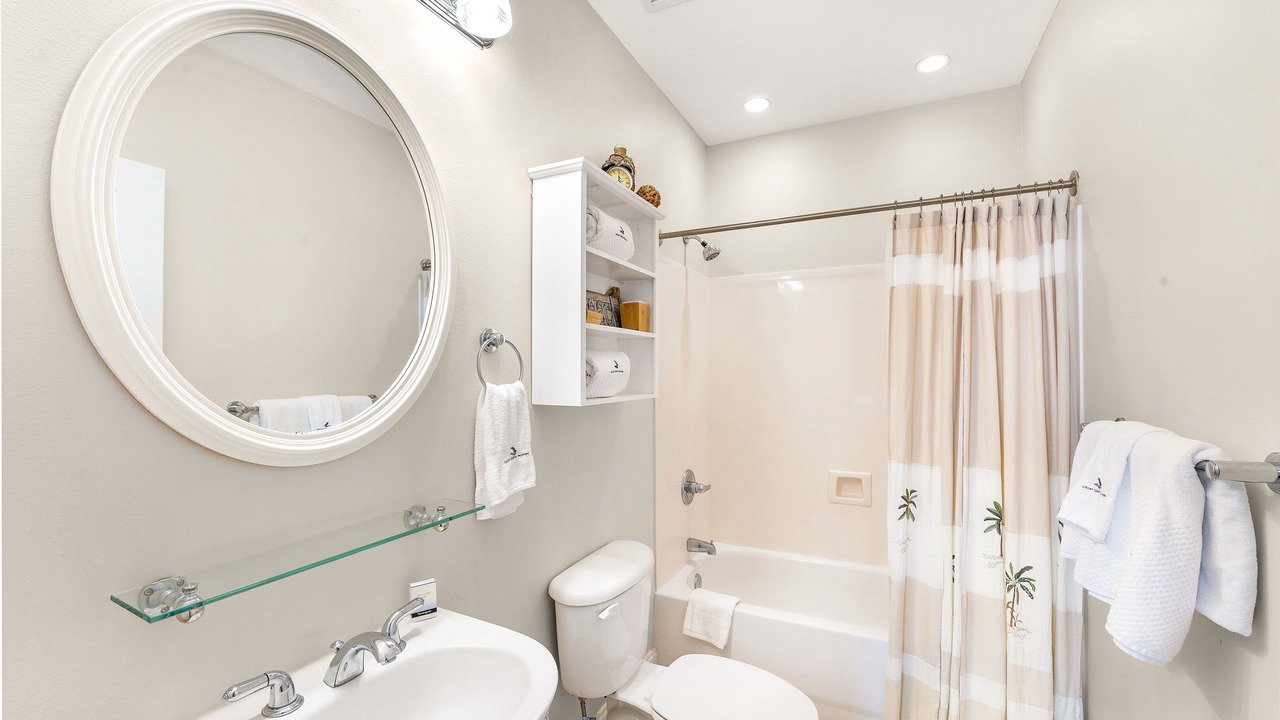 Photo of Bathroom in Ono Island