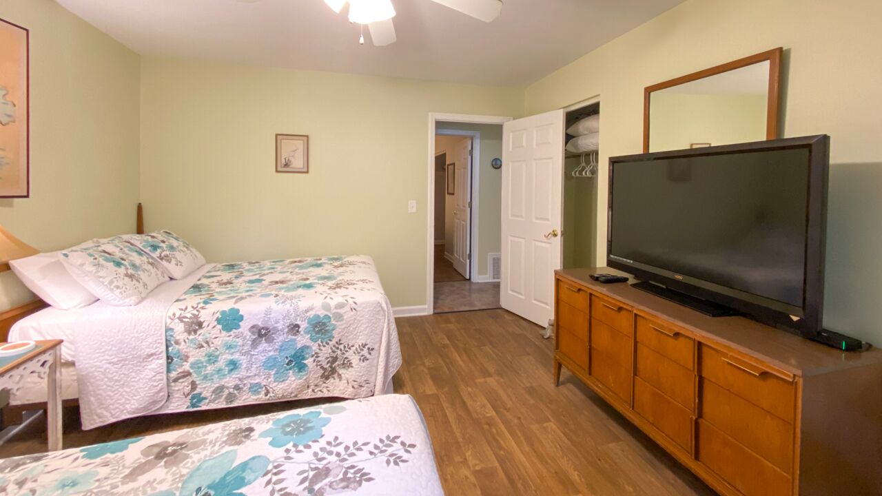 Photo of Bedroom in Jekyll Island