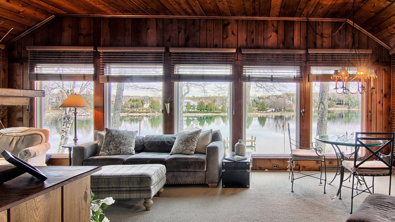 Photo of Livingroom in Charlevoix
