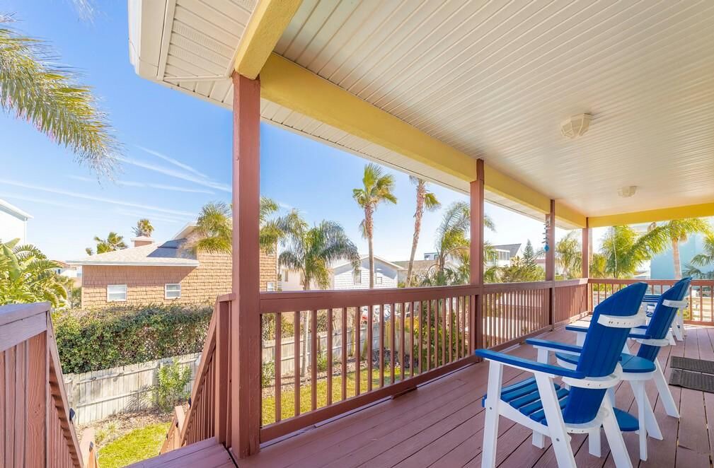 Photo of Patio Balcony in Butler Beach
