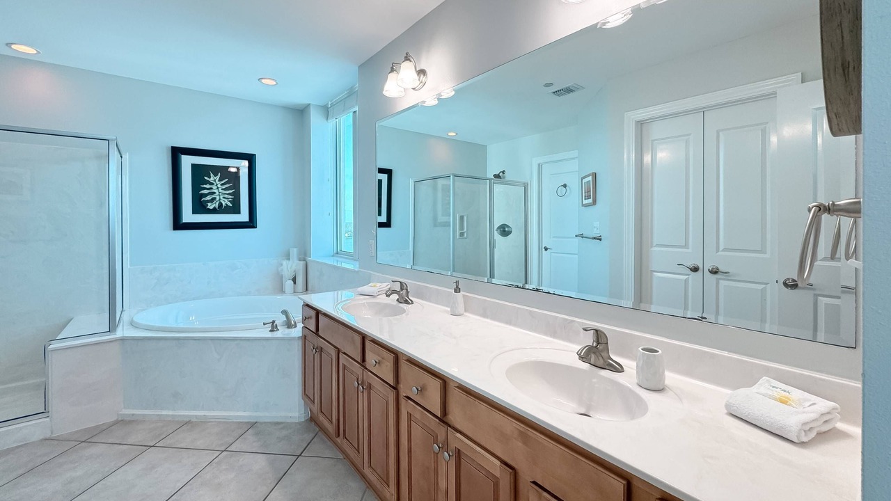 Photo of Bathroom in Gulf Shores