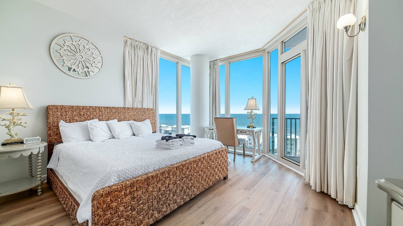 Photo of Bedroom in Gulf Shores