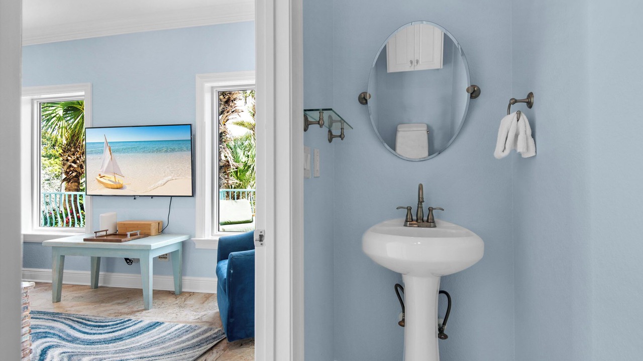 Photo of Bathroom in Tang-O-Mar