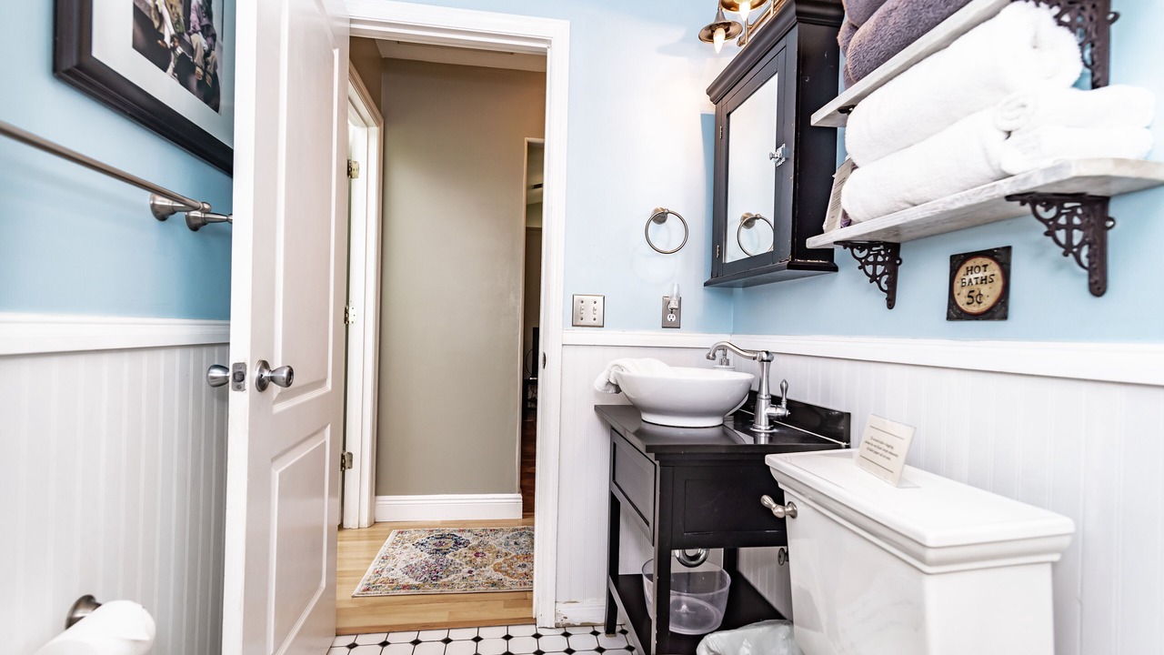 Photo of Bathroom in Lake City