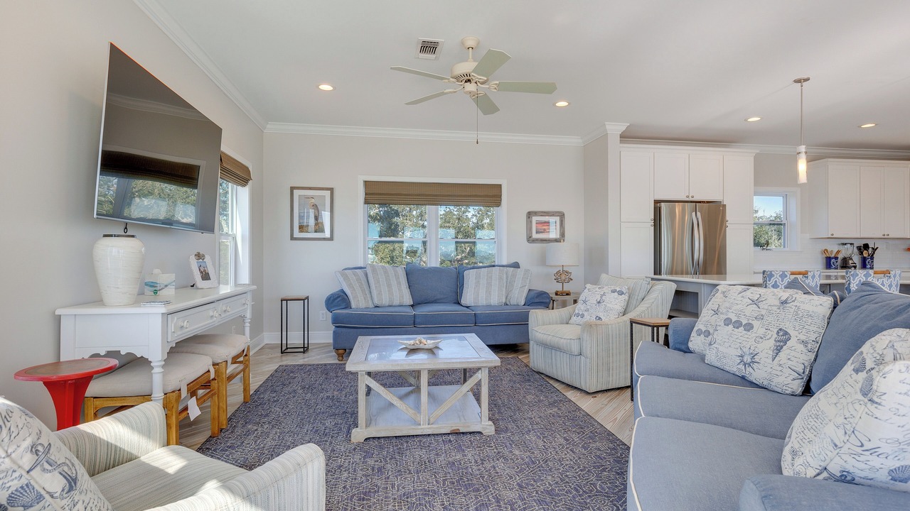 Photo of Livingroom in Ocean Springs