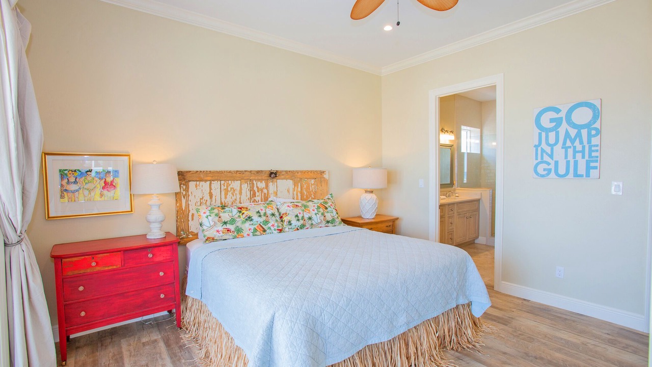 Photo of Bedroom in Pensacola Beach