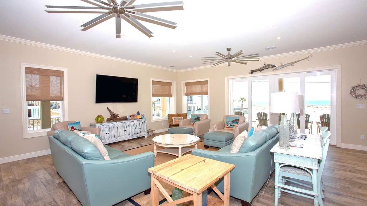 Photo of Livingroom in Pensacola Beach