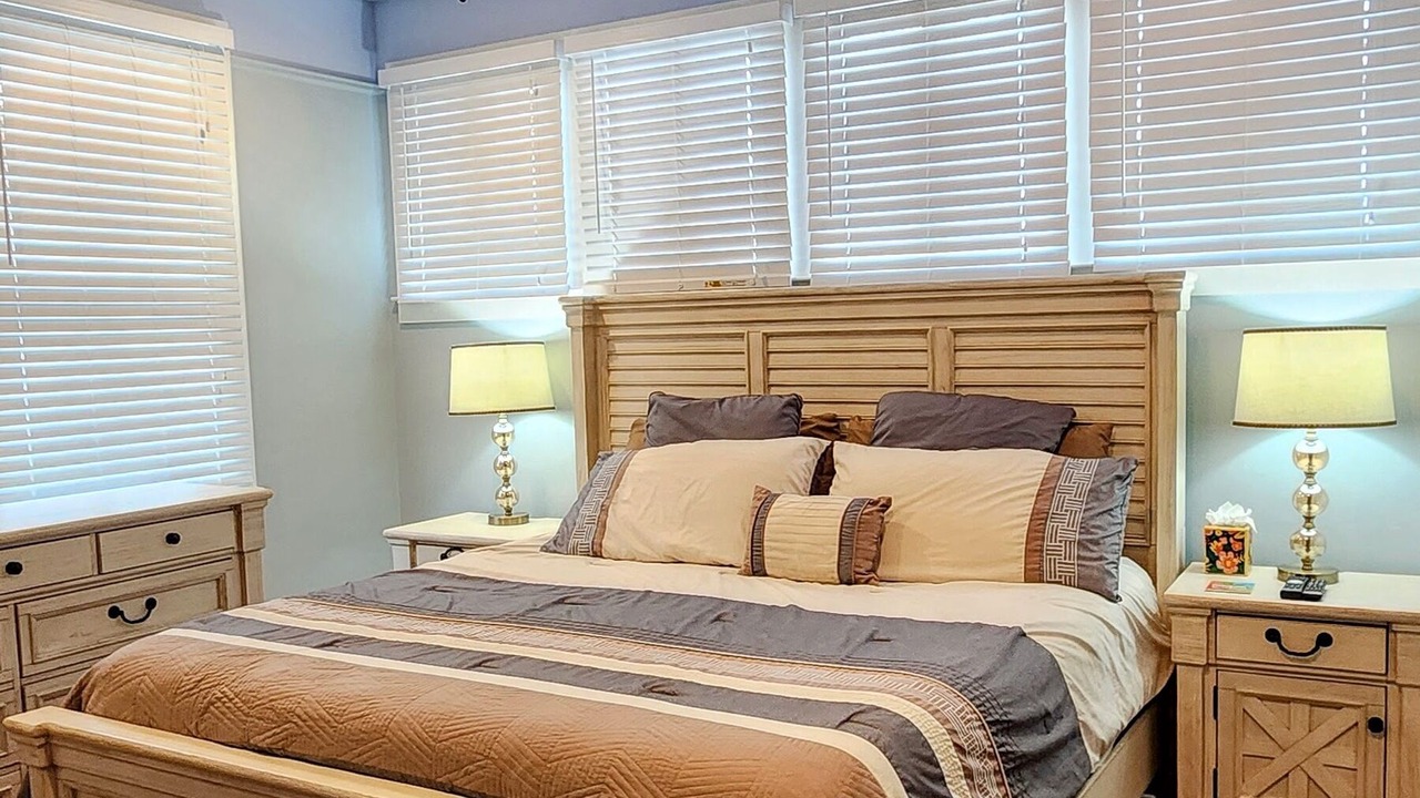 Photo of Bedroom in Mid-City