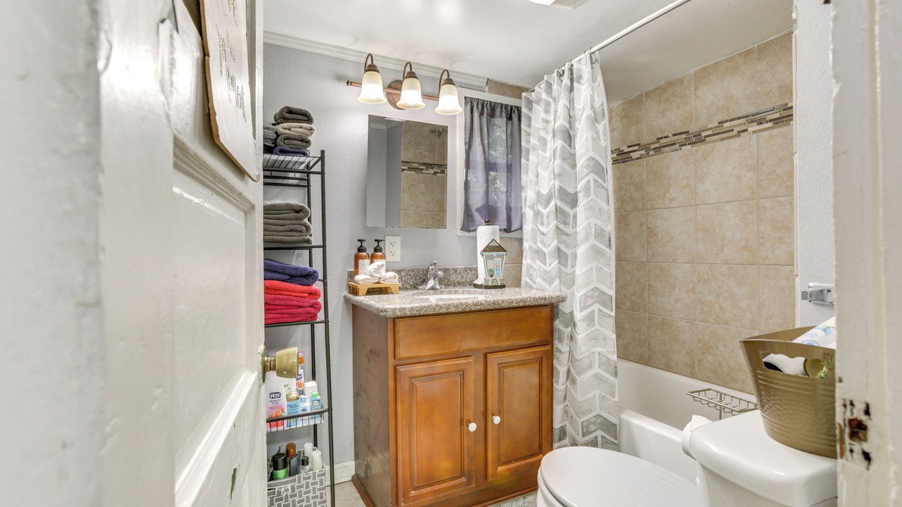 Photo of Bathroom in Faubourg Delachaise