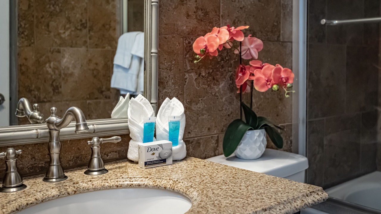 Photo of Bathroom in Tybee Island