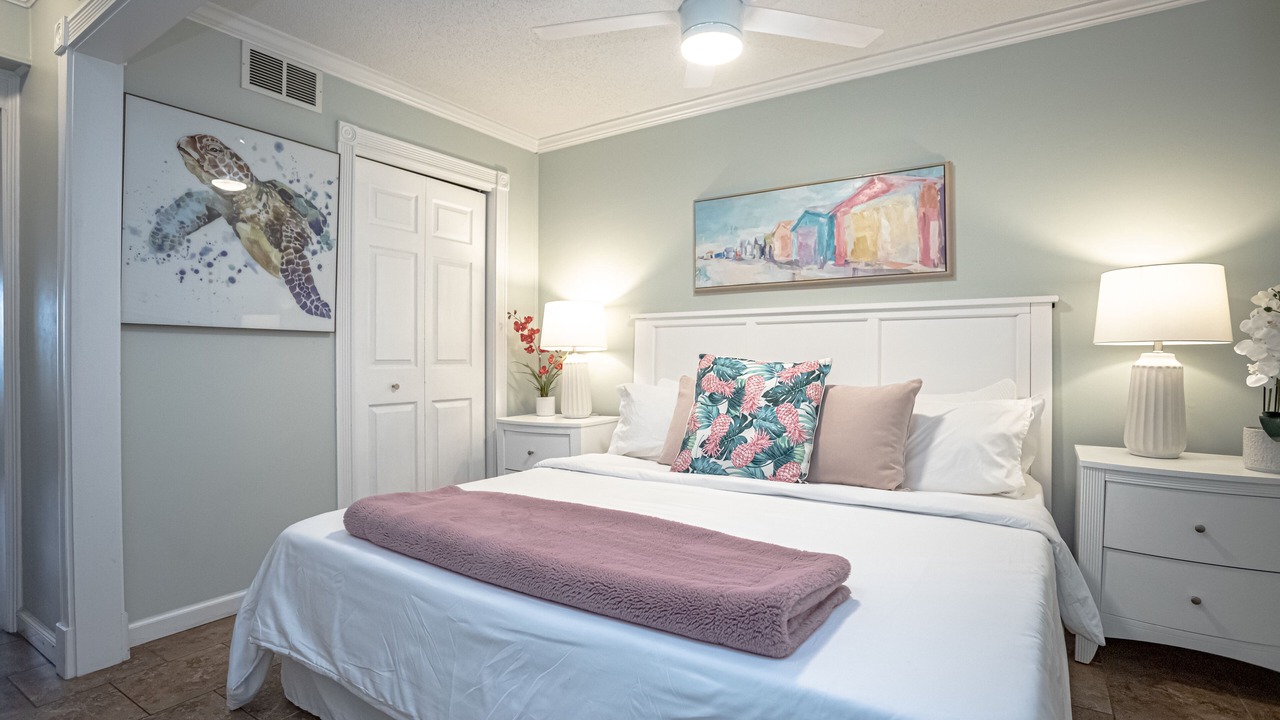 Photo of Bedroom in Tybee Island