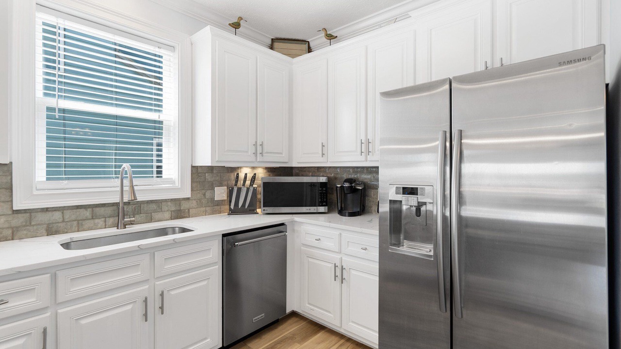 Photo of Kitchen in Dune Allen Beach
