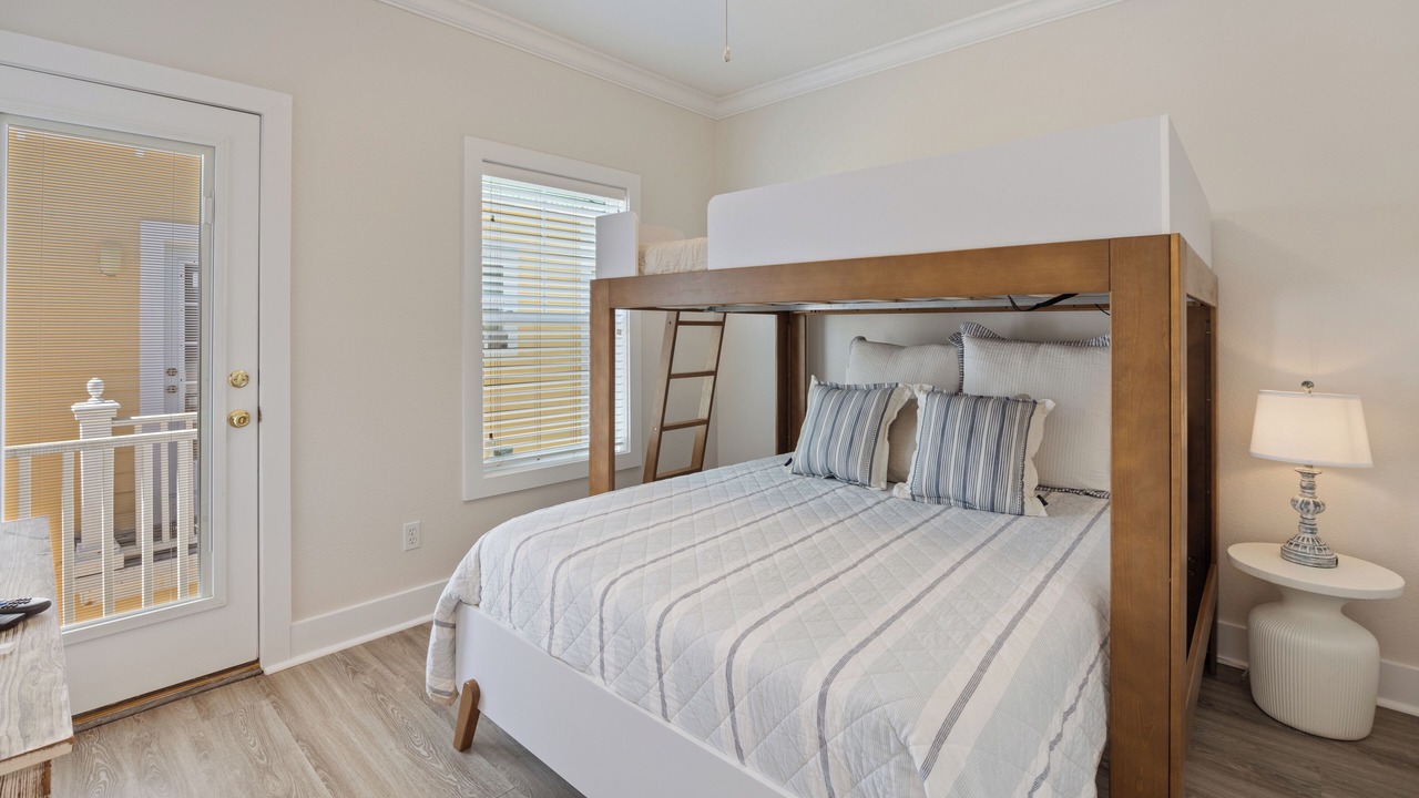 Photo of Bedroom in Ono Island