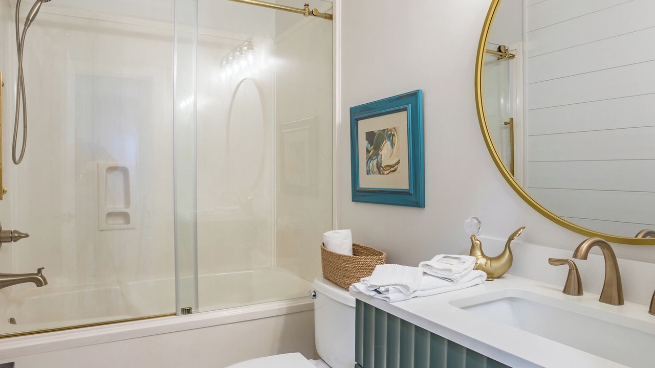 Photo of Bathroom in Ono Island