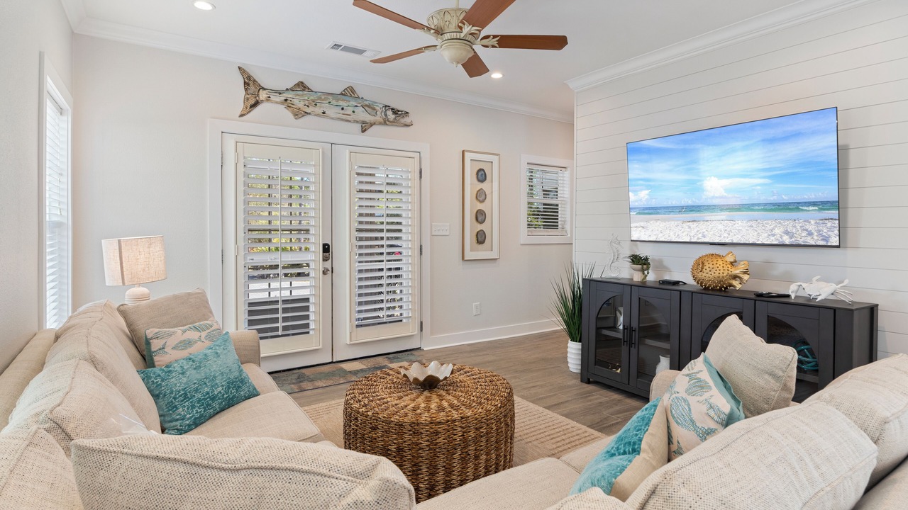 Photo of Livingroom in Ono Island