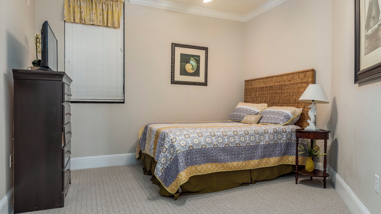 Photo of Bedroom in Dauphin Island