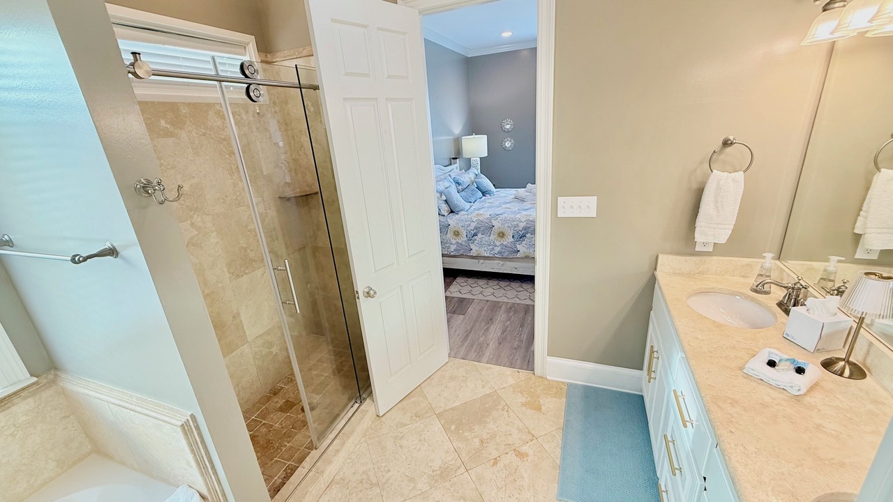 Photo of Bathroom in Gulf Shores