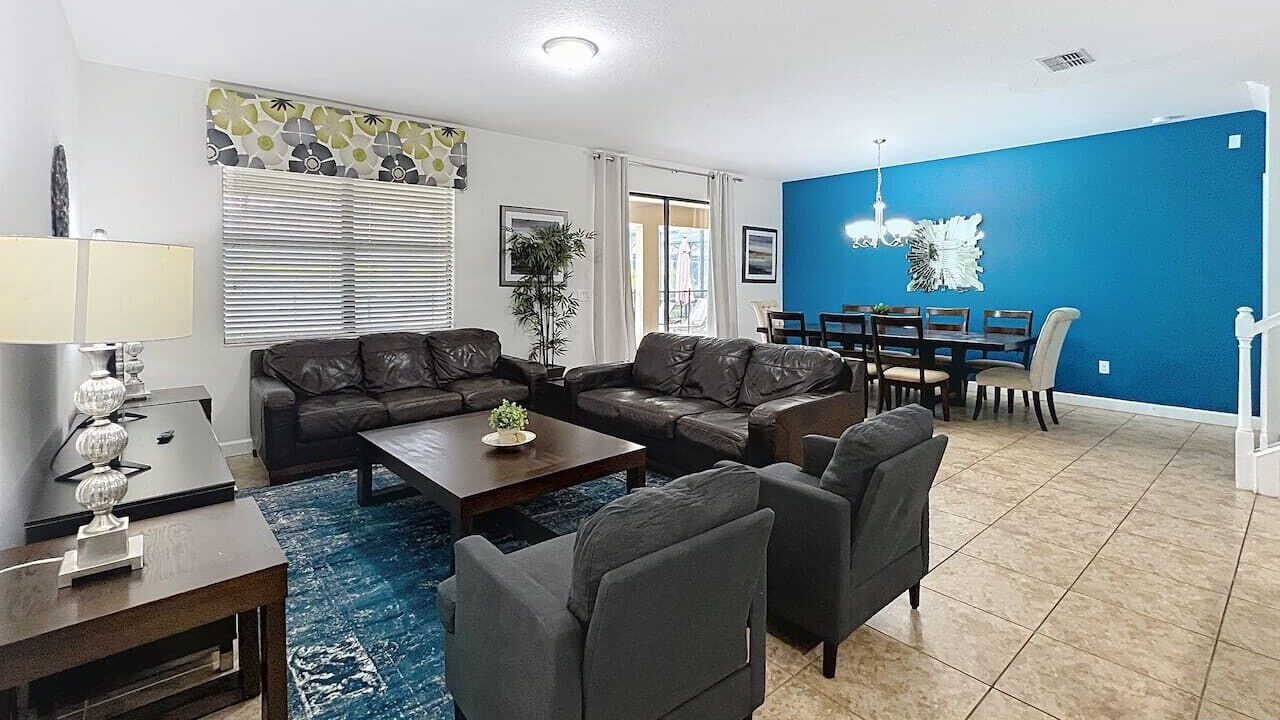 Photo of Livingroom in Davenport