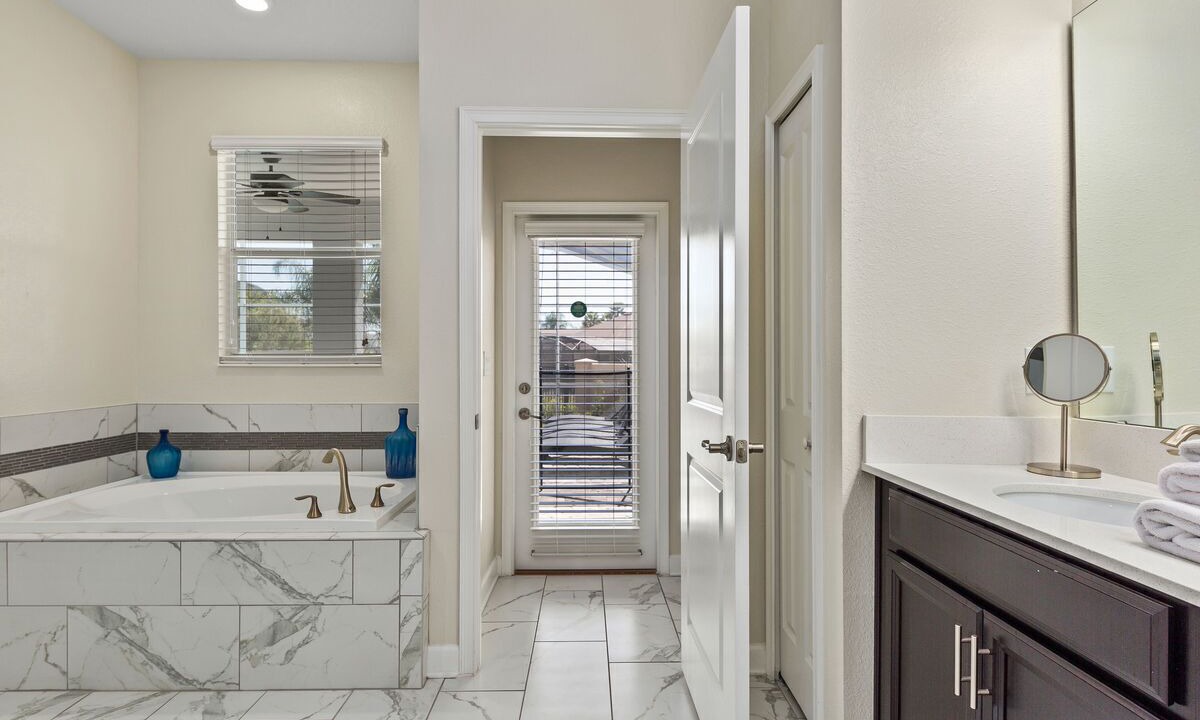 Photo of Bathroom in Davenport