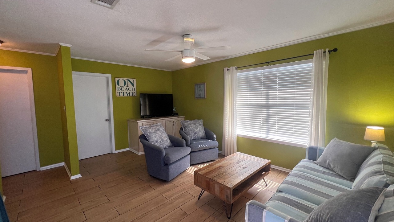 Photo of Livingroom in Gulf Shores