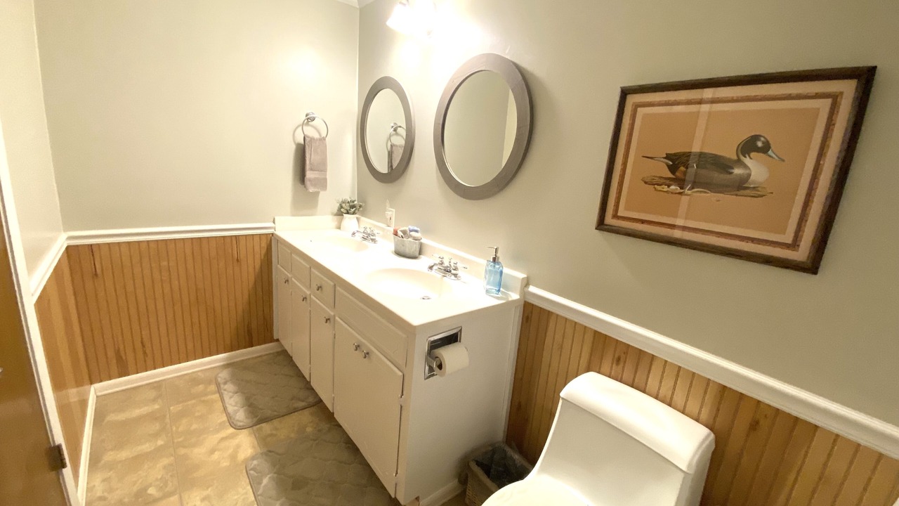 Photo of Bathroom in Donalsonville