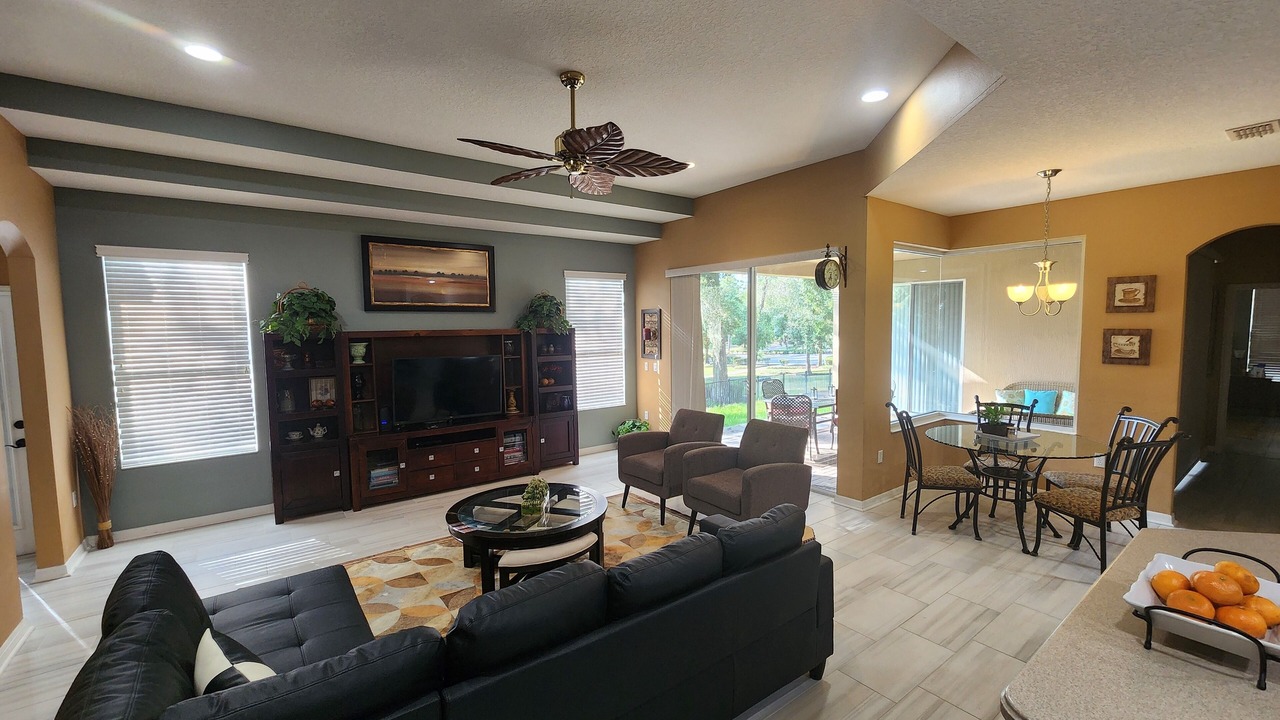 Photo of Livingroom in Plymouth
