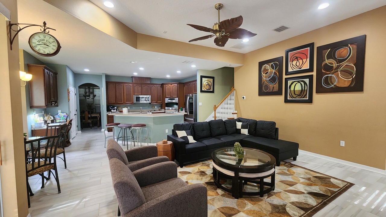Photo of Livingroom in Plymouth