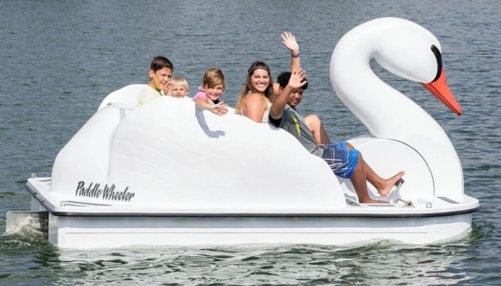 Photo of Others in Twin Lake