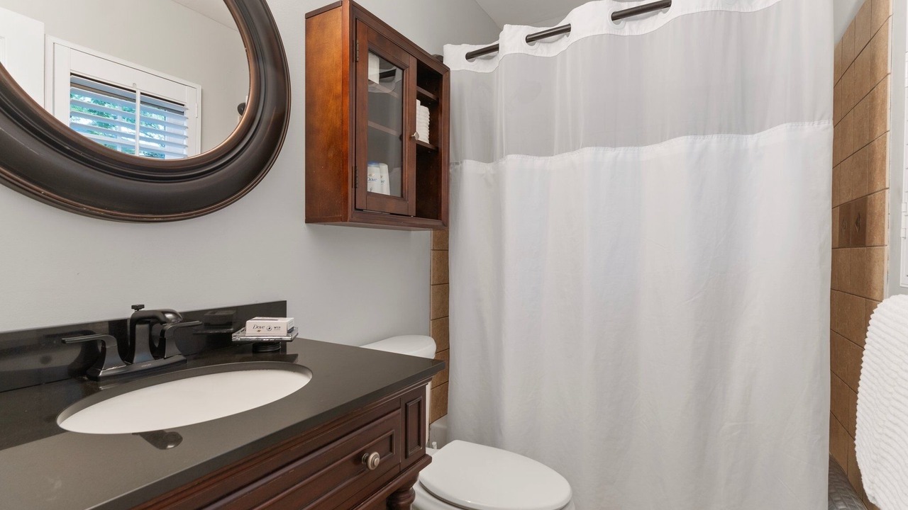 Photo of Bathroom in Gunter Afs