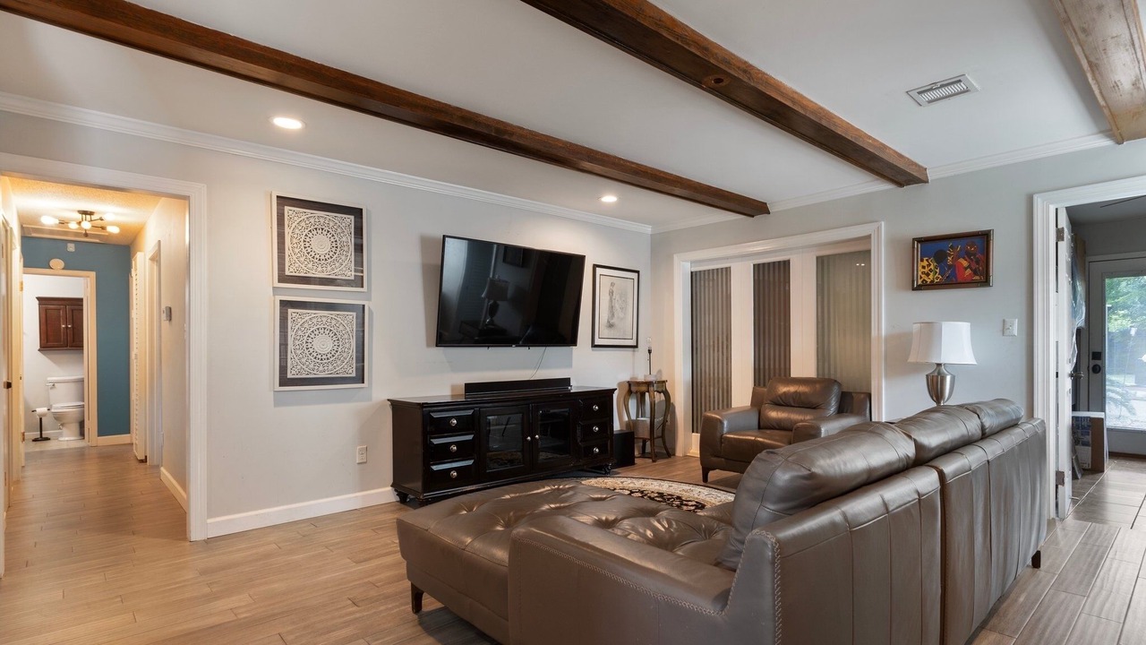 Photo of Livingroom in Gunter Afs