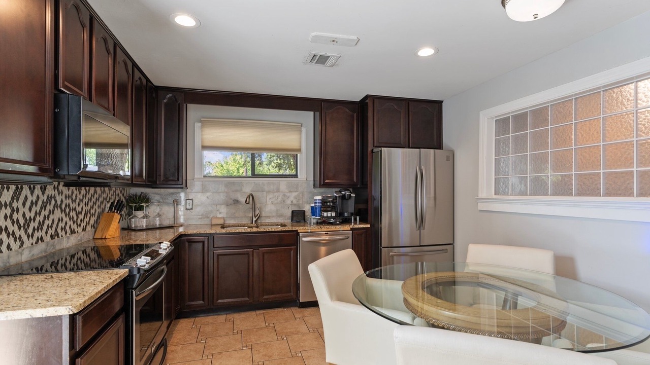 Photo of Kitchen in Gunter Afs