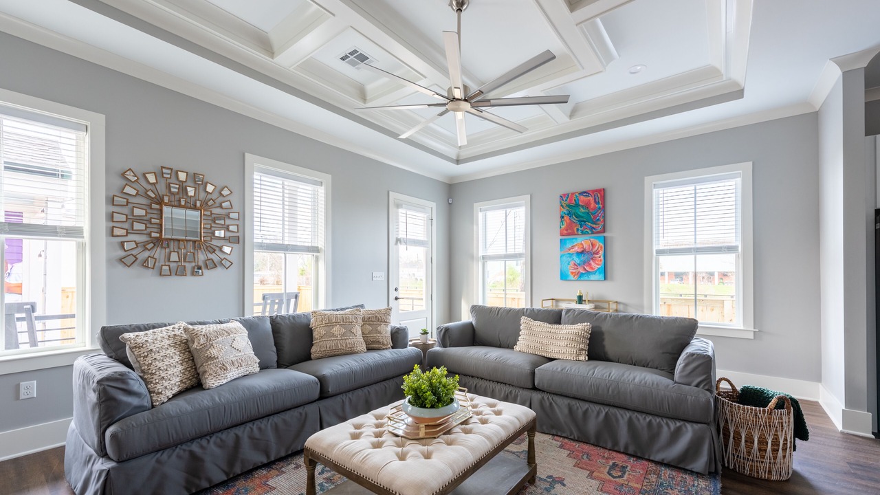 Photo of Livingroom in Mid-City