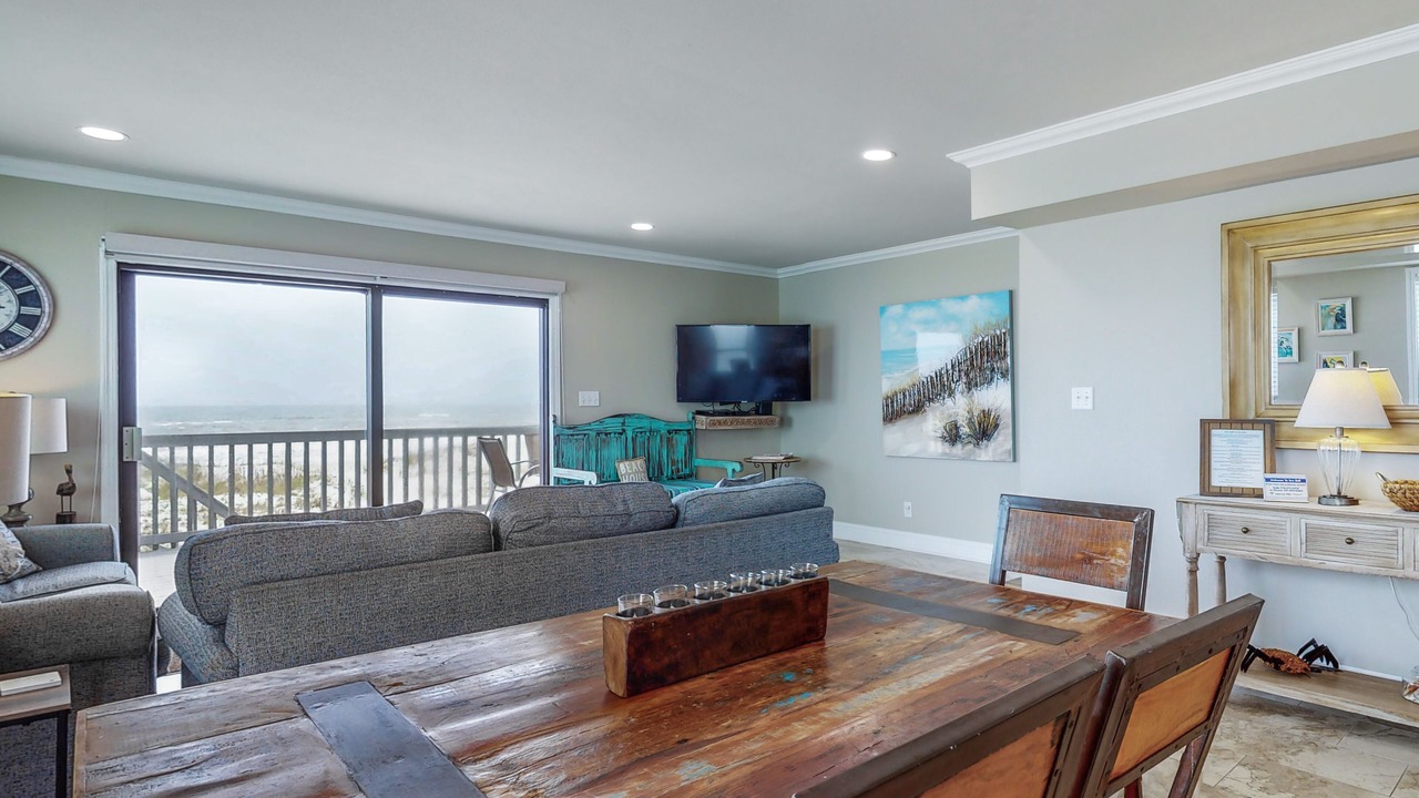 Photo of Bedroom in Gulf Shores