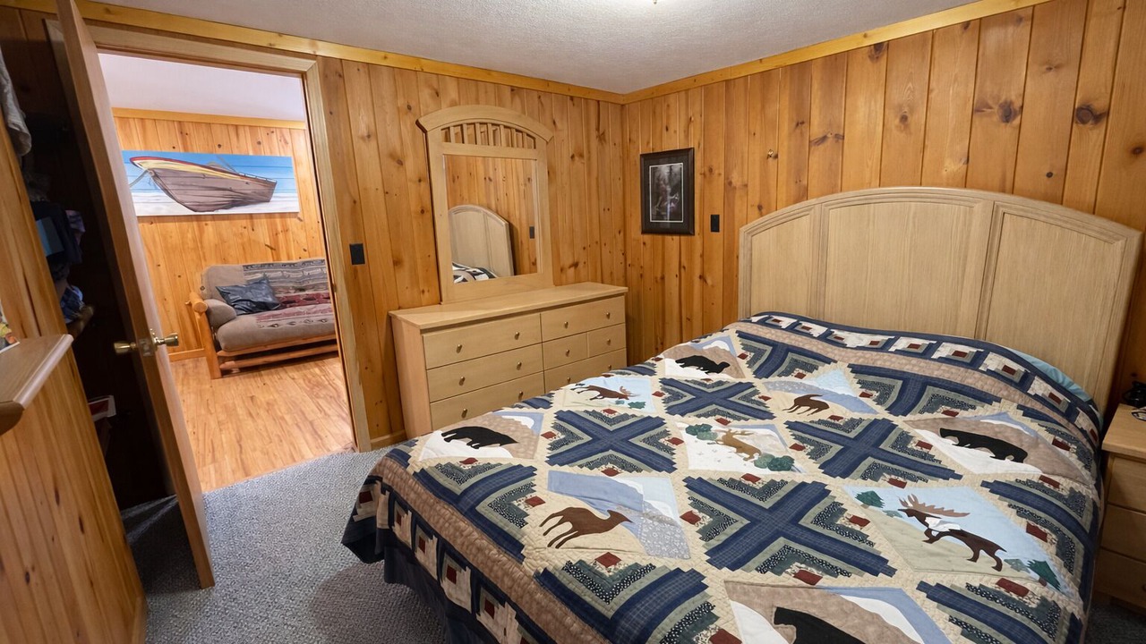 Photo of Bedroom in Gaylord