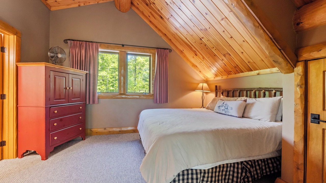 Photo of Bedroom in Boyne City