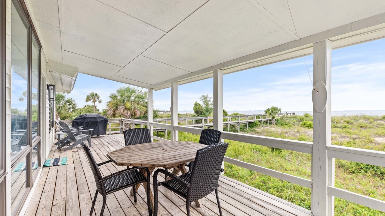 Photo of Bedroom in Tybee Island