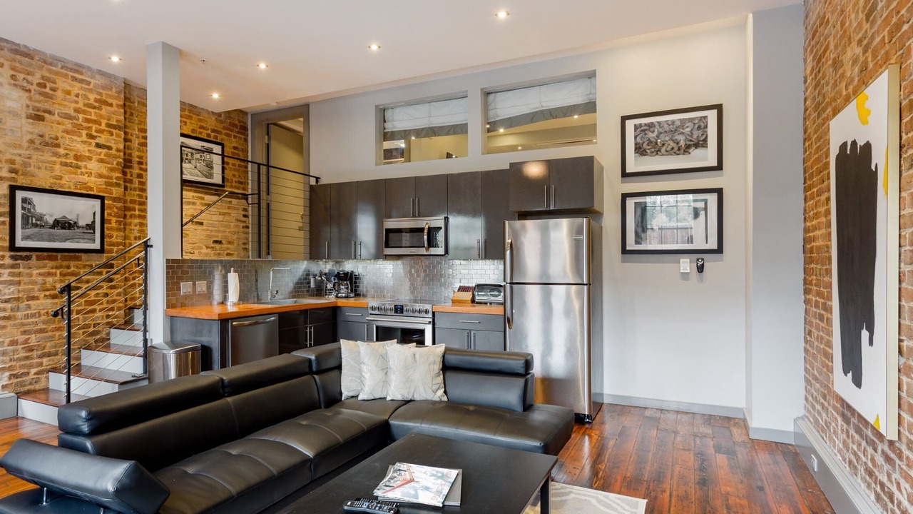 Photo of Livingroom in Central Business District