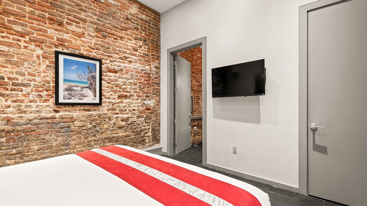 Photo of Bedroom in Central Business District