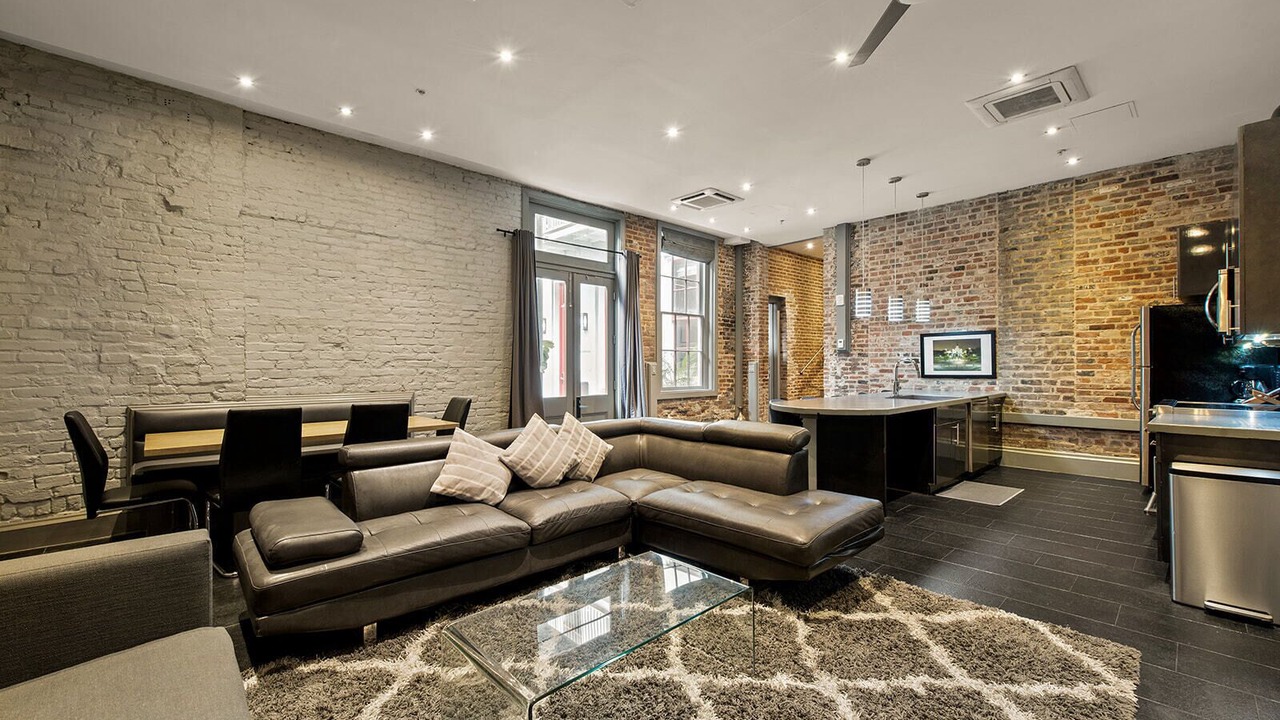Photo of Livingroom in Central Business District