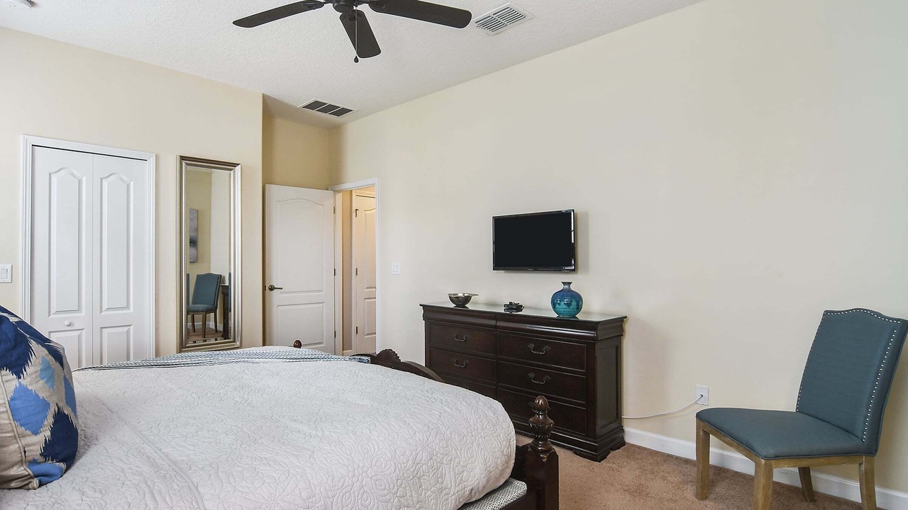 Photo of Bedroom in Davenport