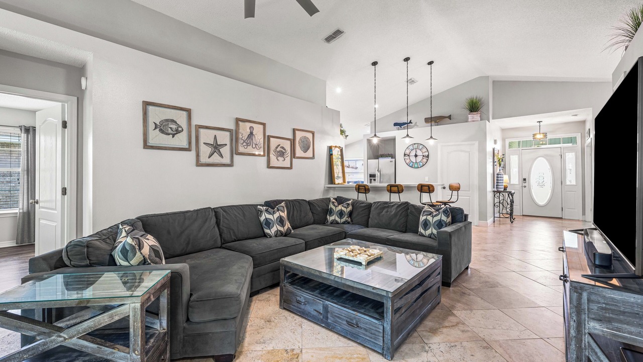 Photo of Livingroom in Miramar Beach