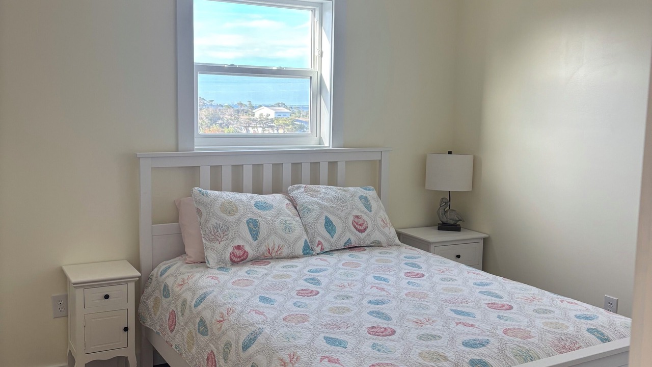 Photo of Bedroom in Cape San Blas